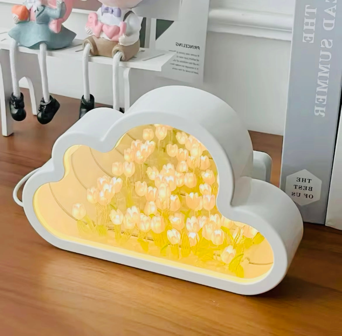 Tulip Cloud Lamp